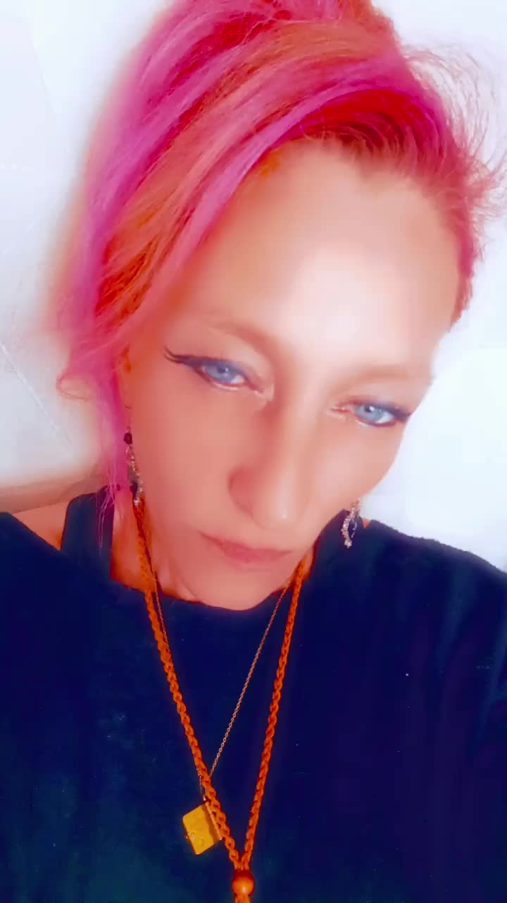@❤꧁ღ⊱♥ Ladiablesse ♥⊱ღ꧂❤