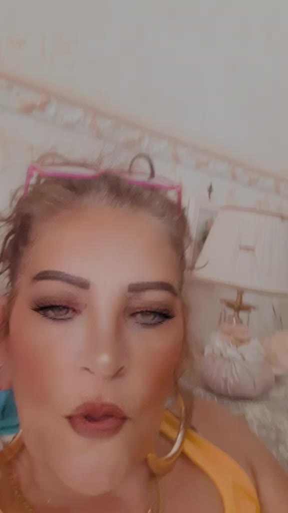 @Anna Esposito
