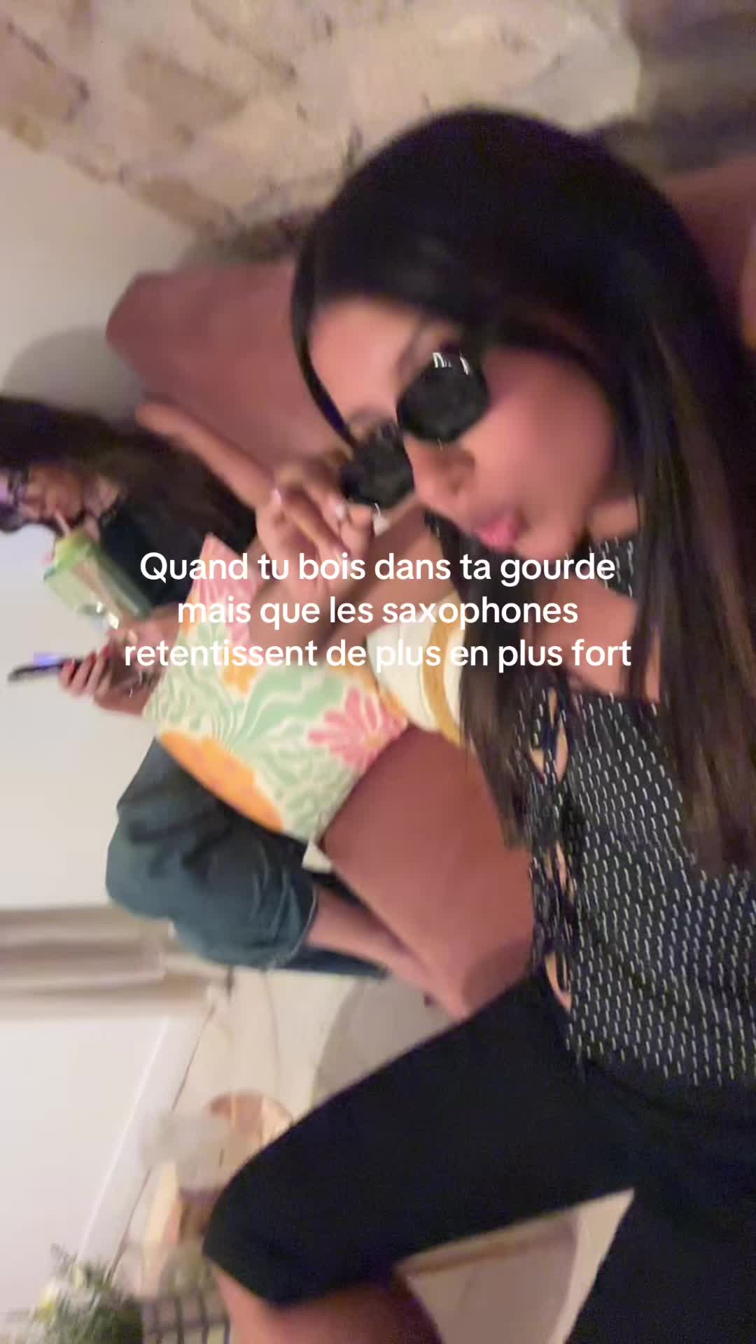 @INÈS