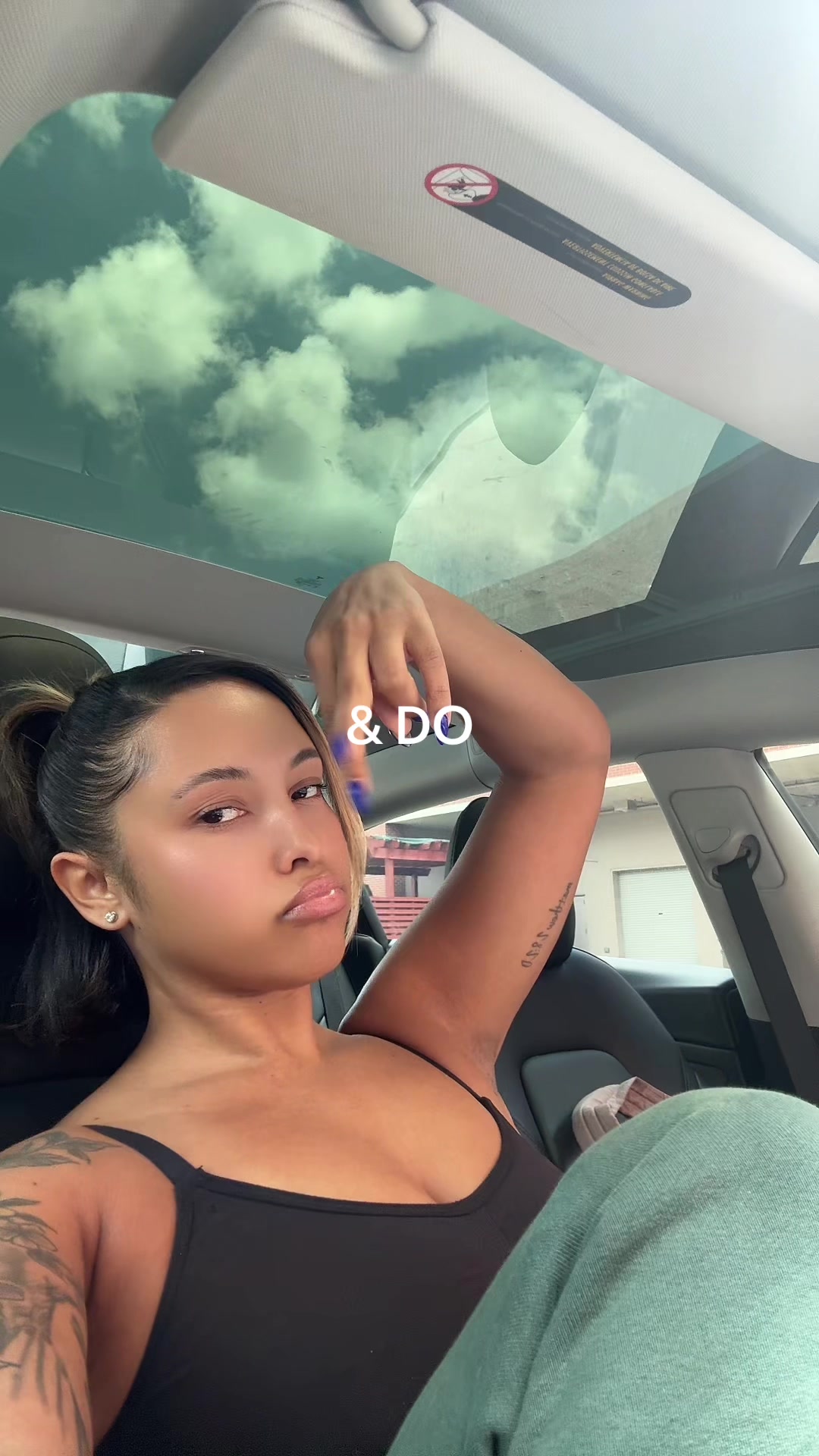 @micoleodell_