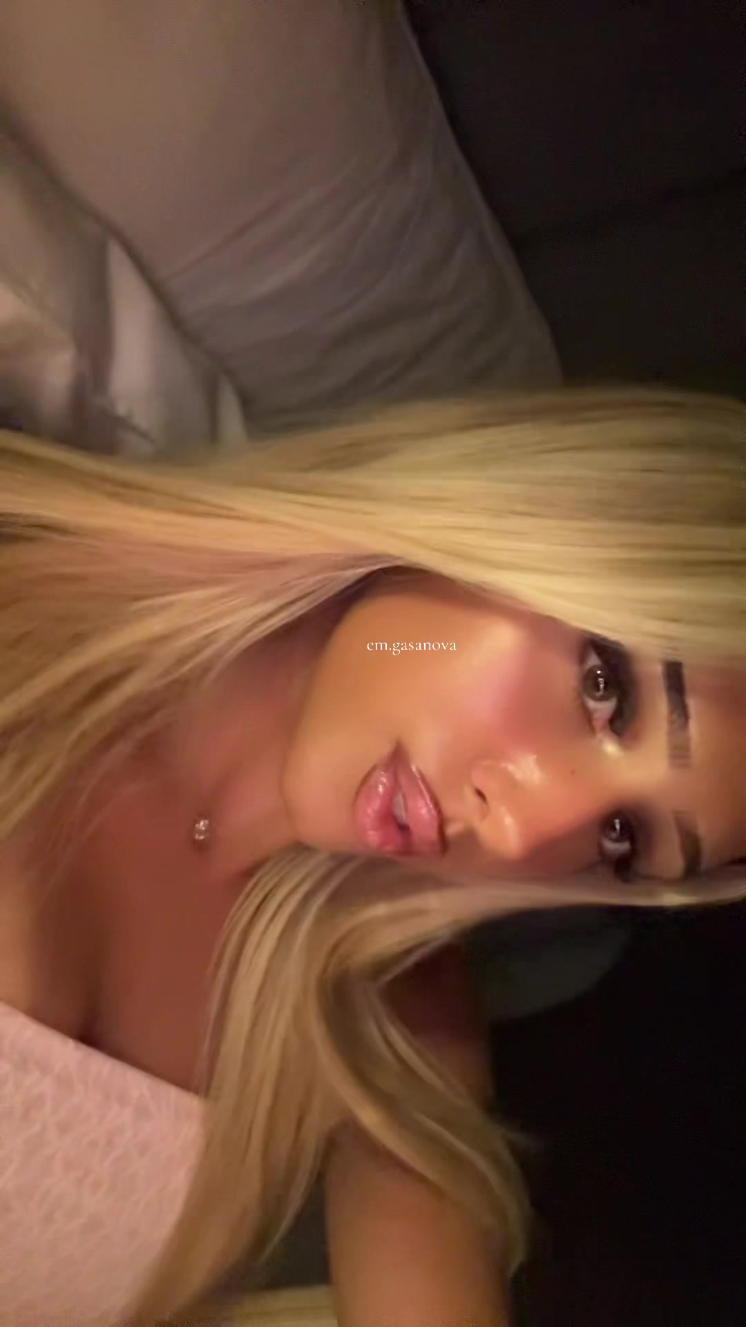 @𝐠𝐚𝐬𝐚𝐧𝐨𝐯𝐚