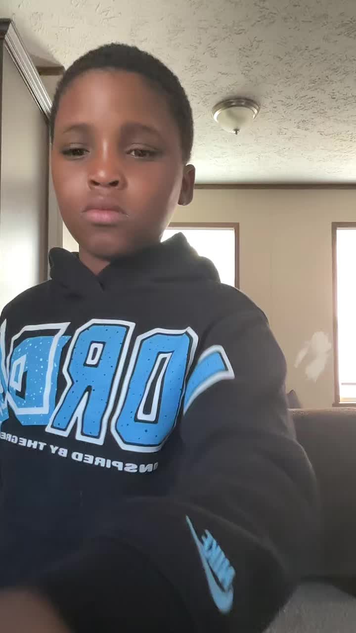 @mommaraee04