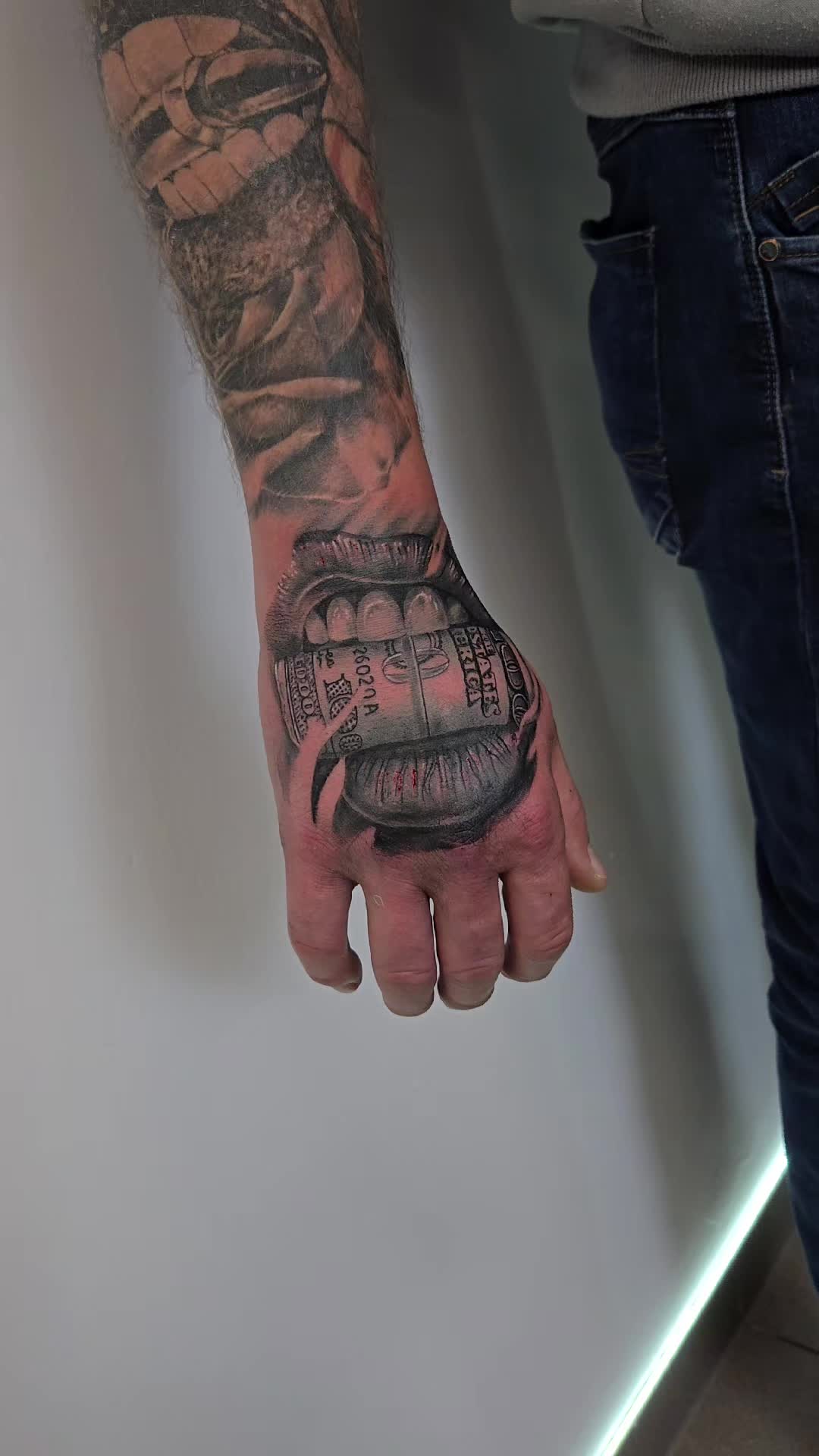 @Robert Kuźniarek