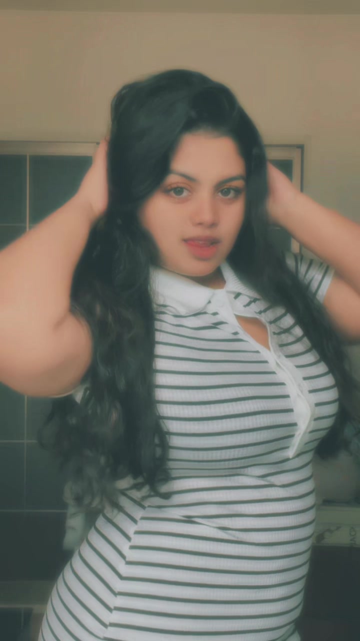 @Divya ᥫ᭡✨