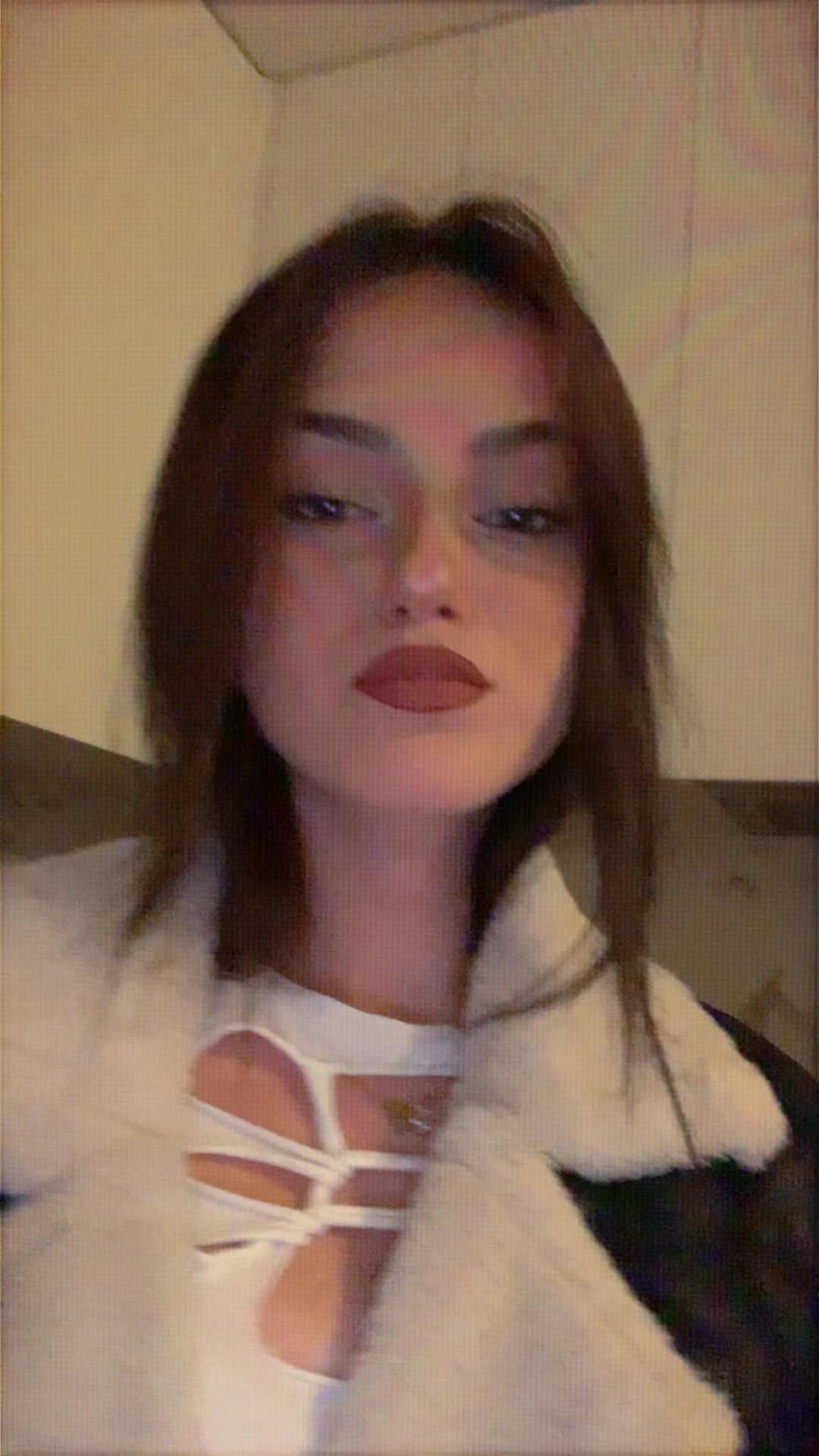 @laura
