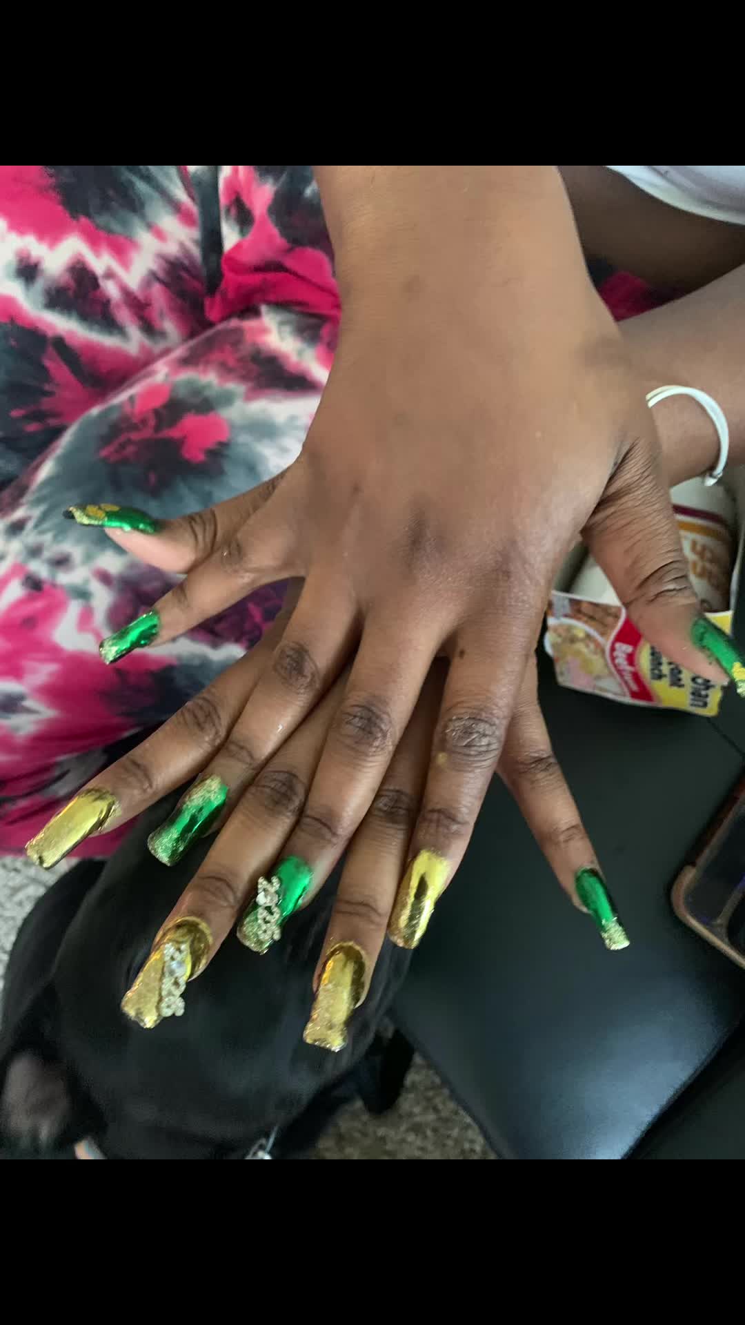@JUICYYYTOYA