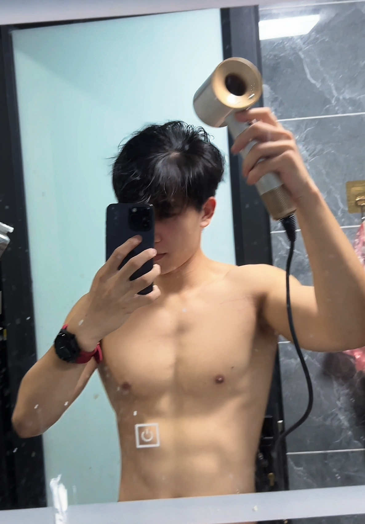@Trịnh Minh Qu&acirc;n