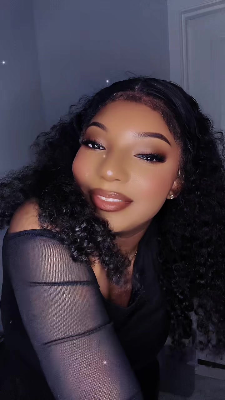 @KyandraLeshae