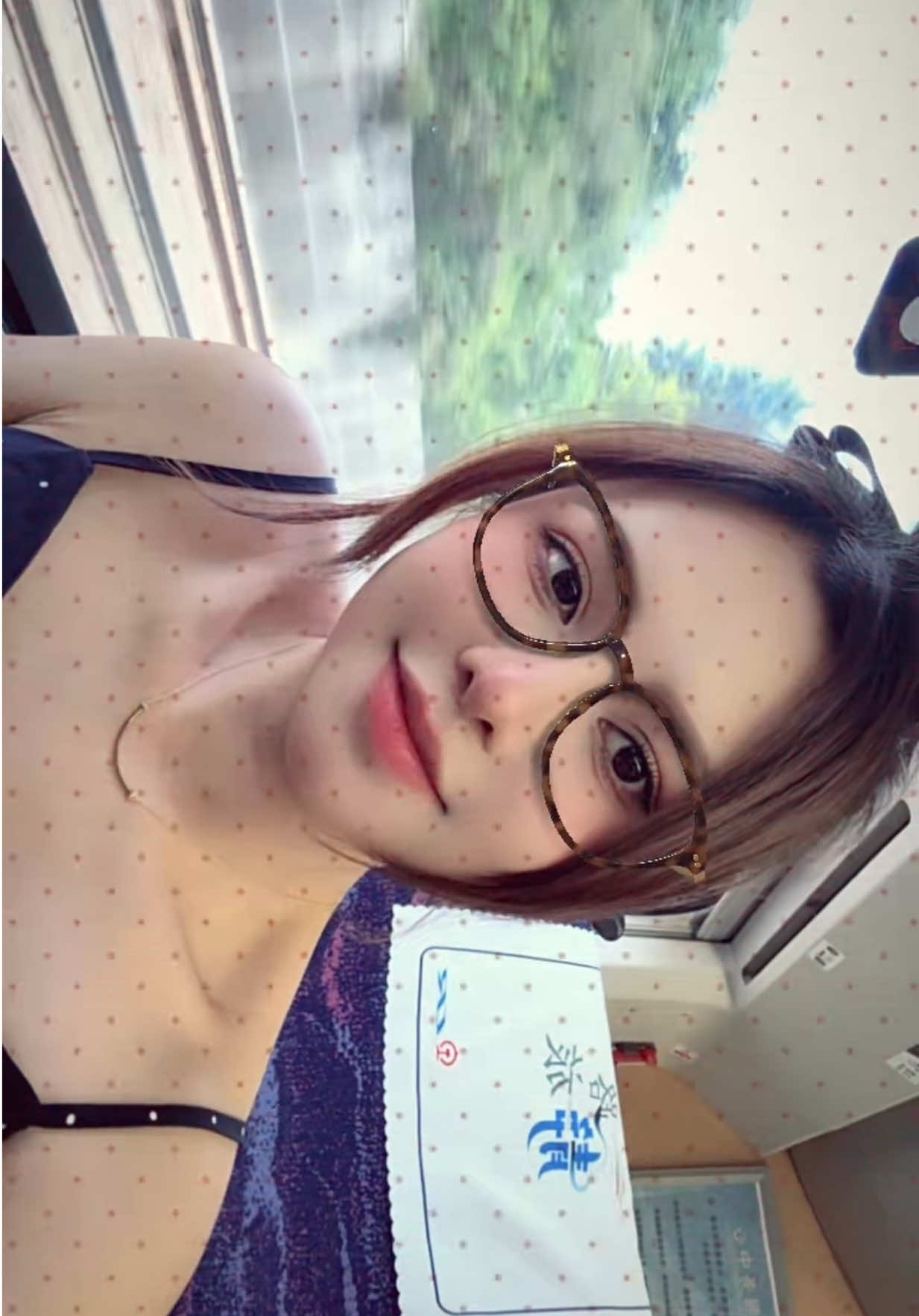 @Fang Fang 🇻🇳