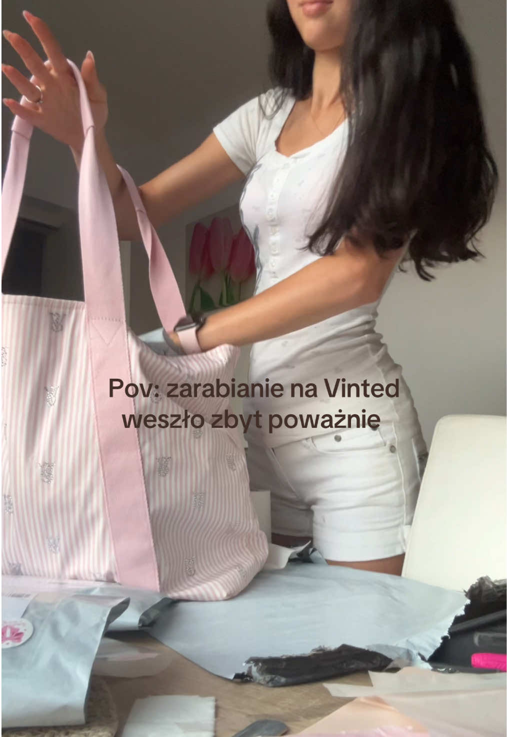 @nicoleporeba