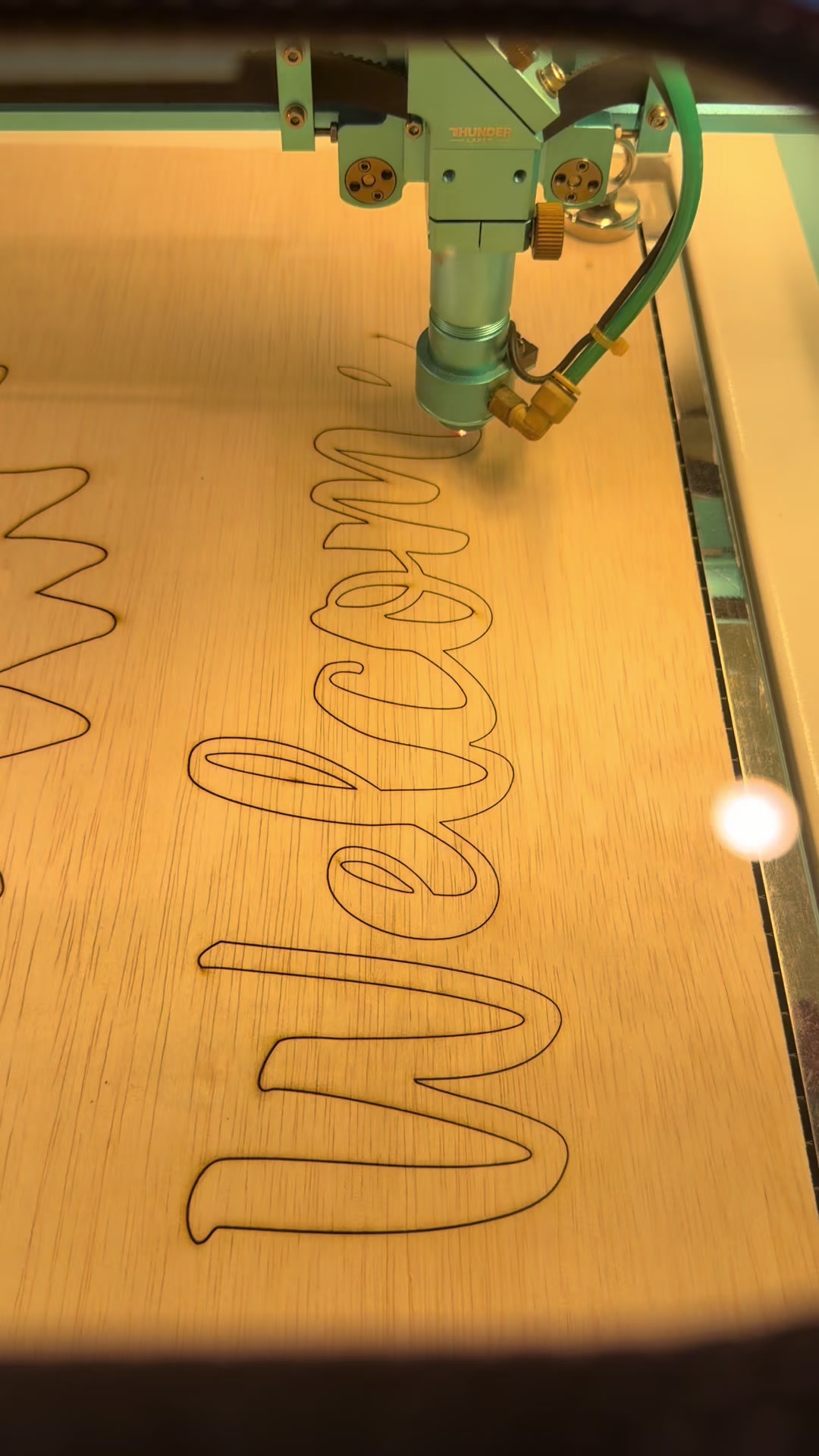 @Honey Branch D&eacute;cor