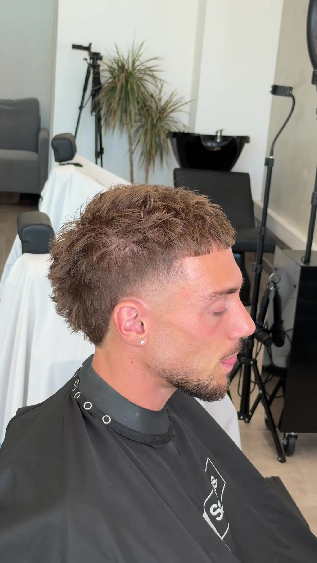 @Roms barber