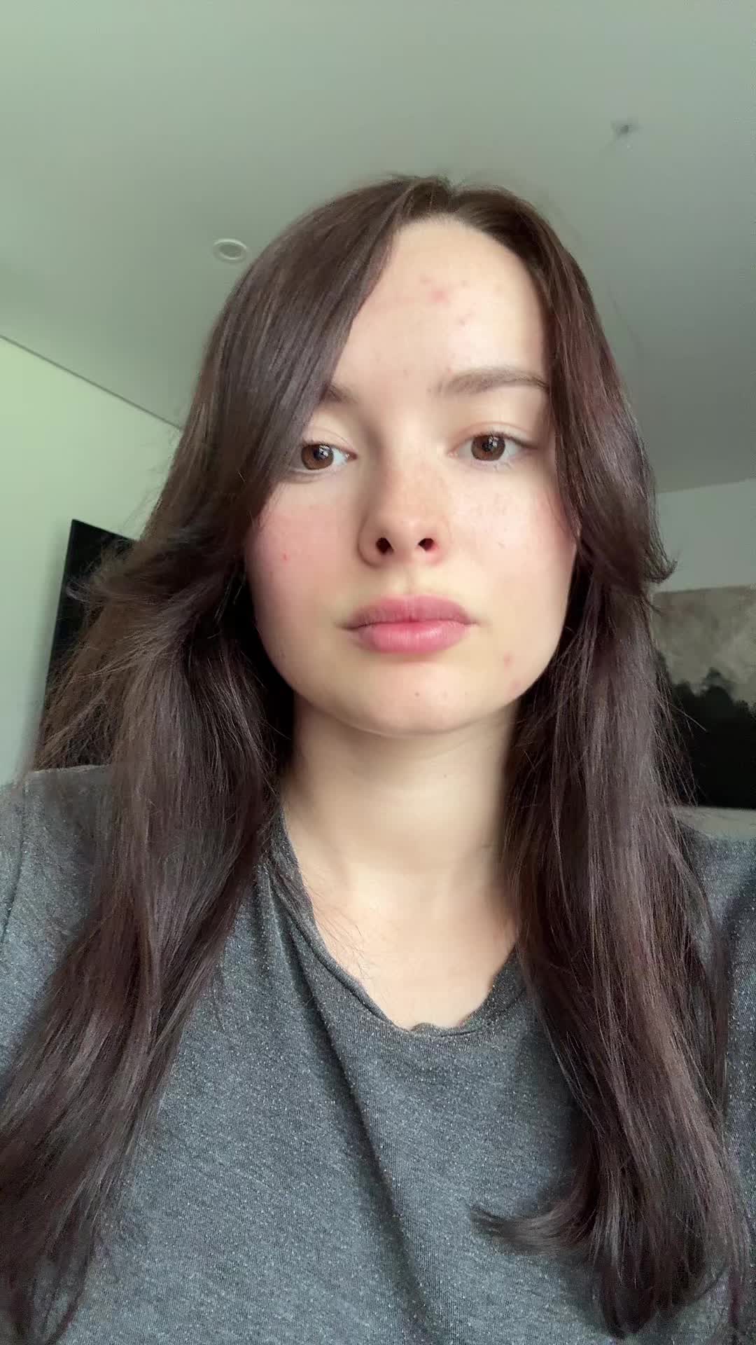 @Alllywall