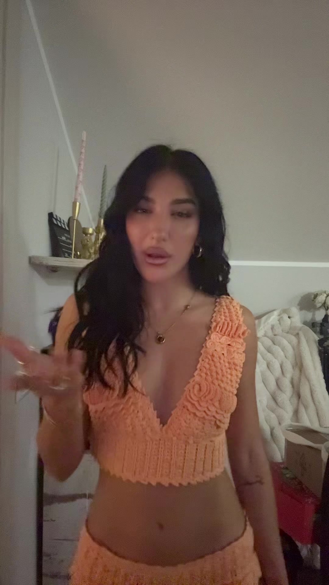 @elenaforfriends