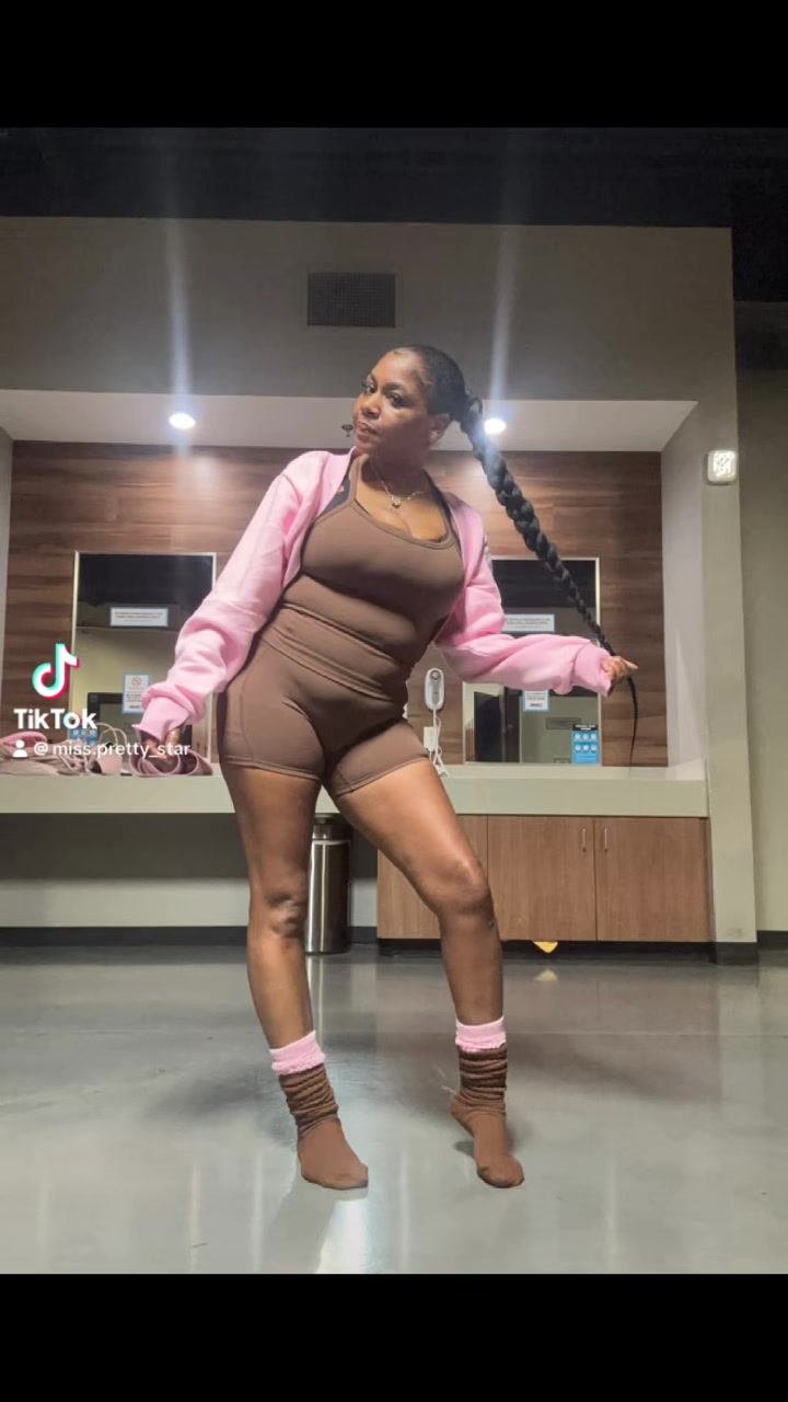 @Miss.Pretty_Star