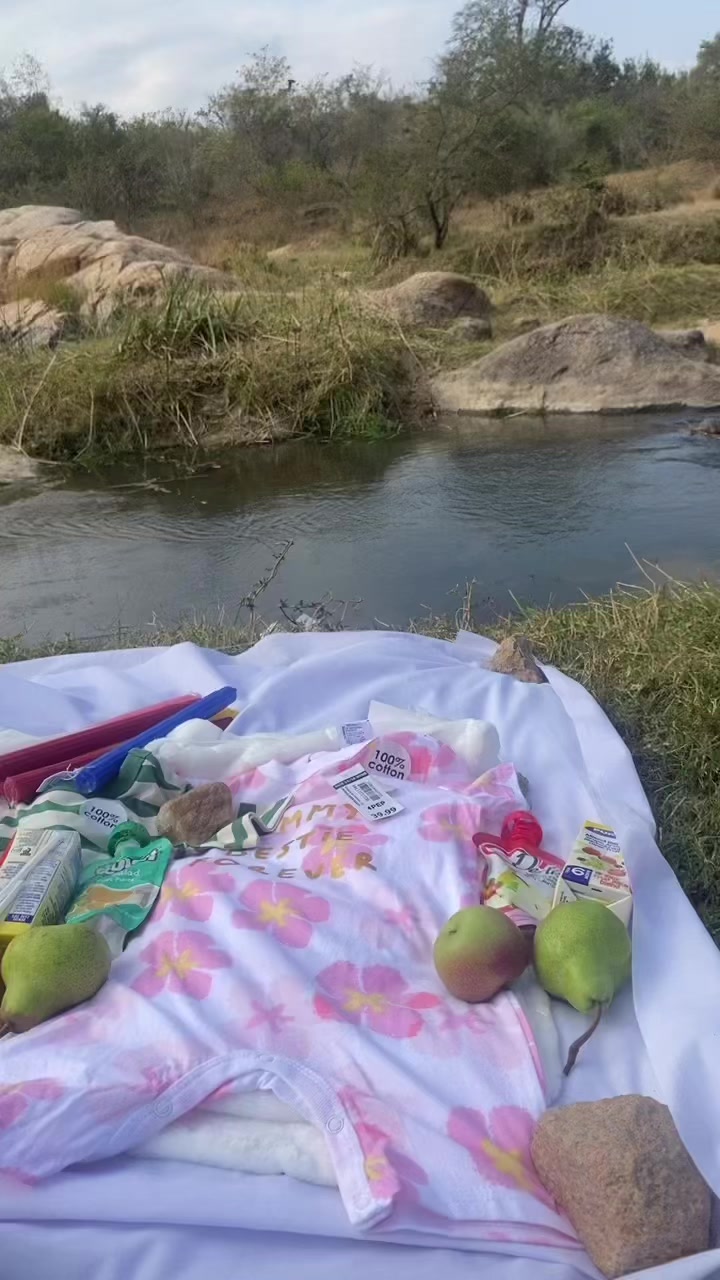 @vaneliathwala