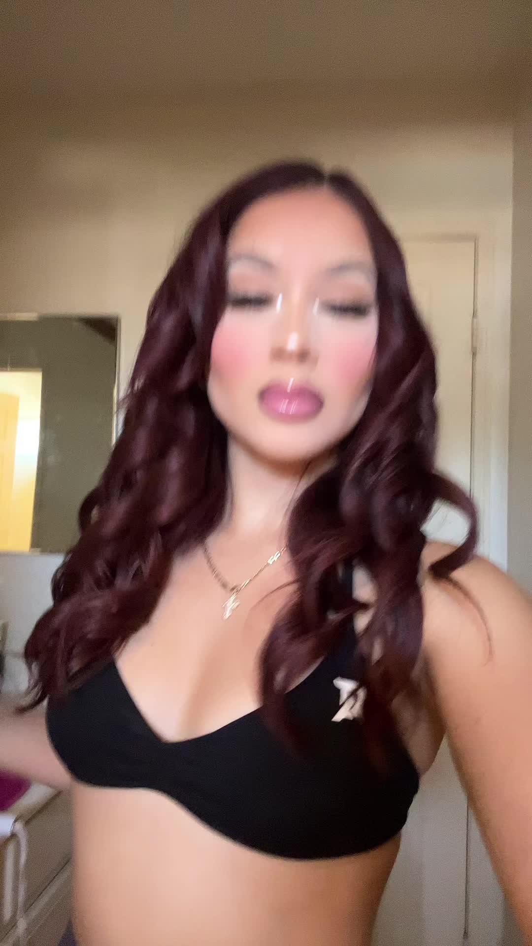 @megan