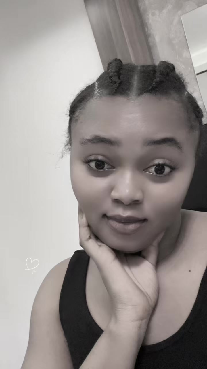 @Nadège Makaka