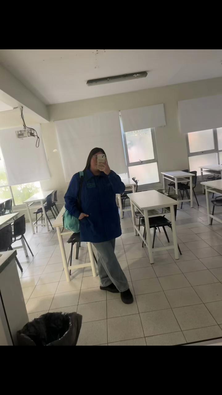 @Iamdafne