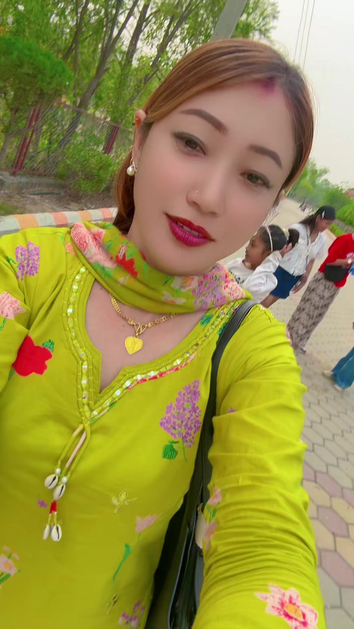 @Ritu pun magar