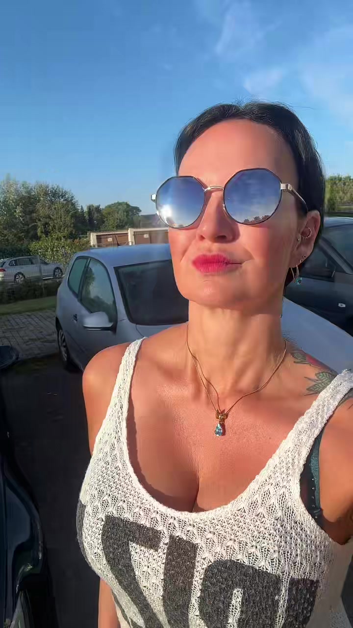 @Con_nelsen