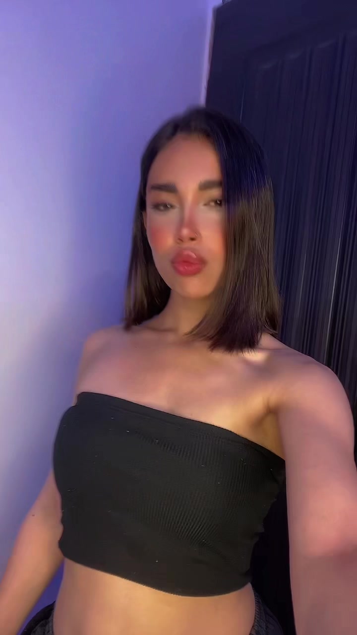 @heenixo