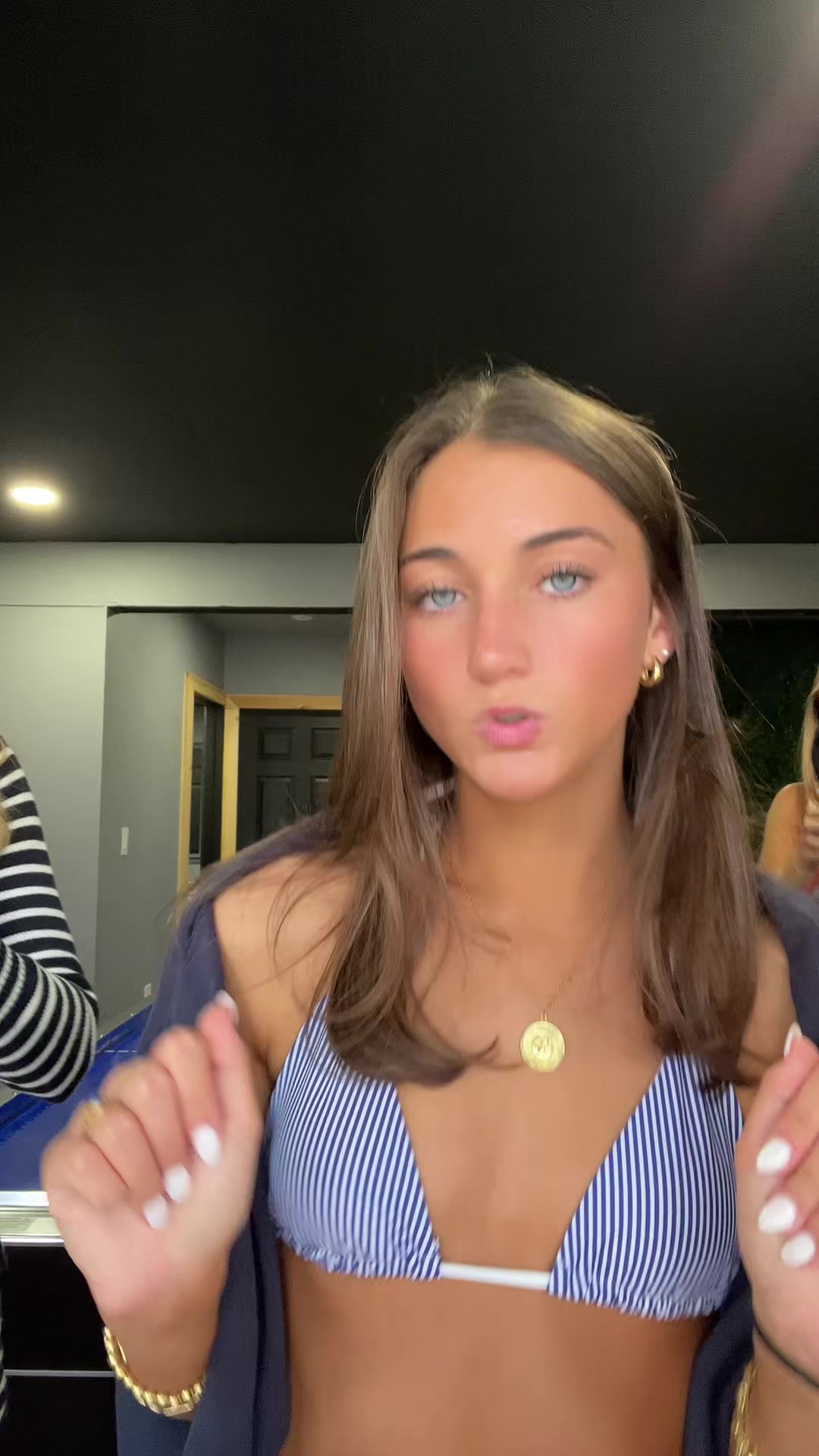 @CAROLINE