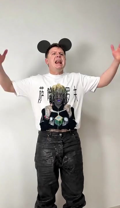 @萨 哈 罗 夫