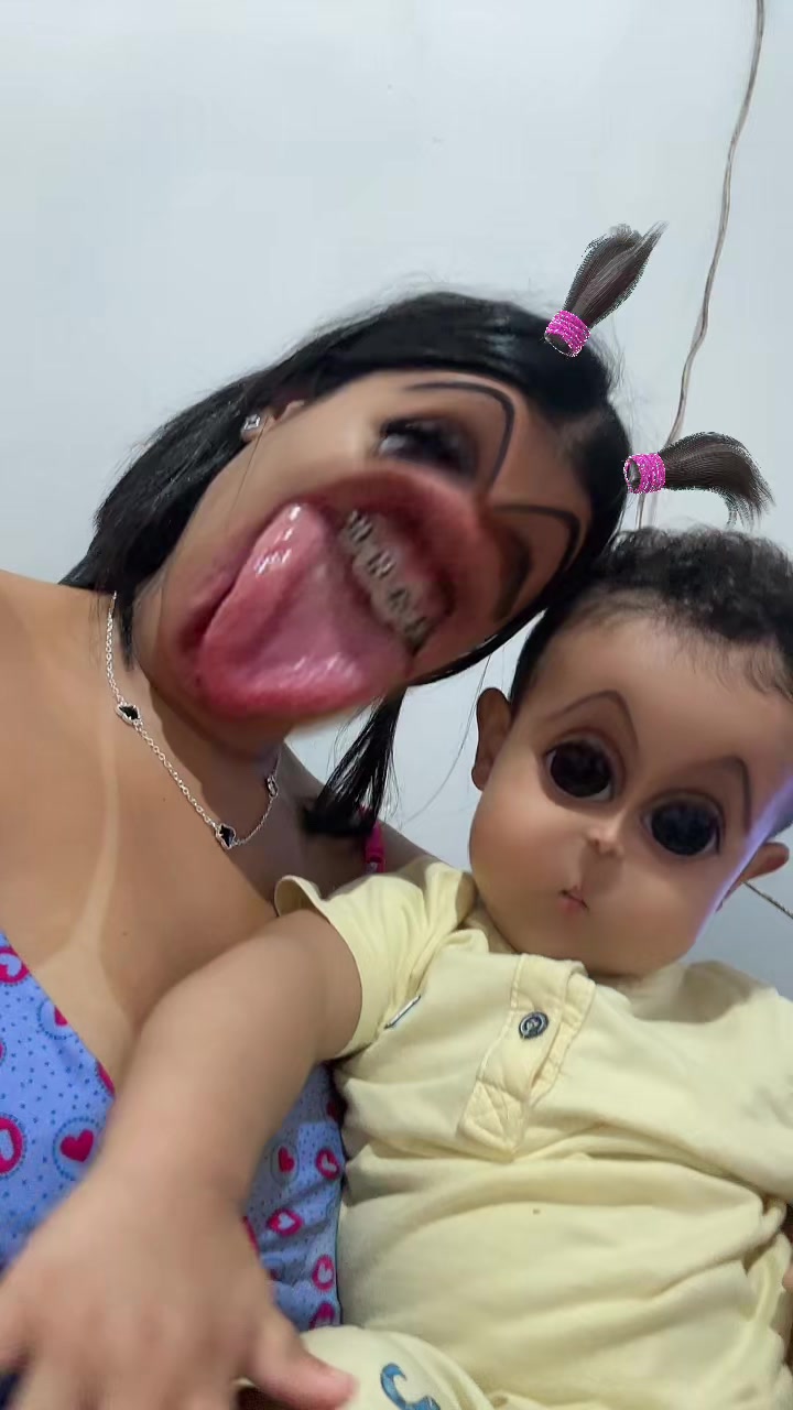 @Bianca Larissa