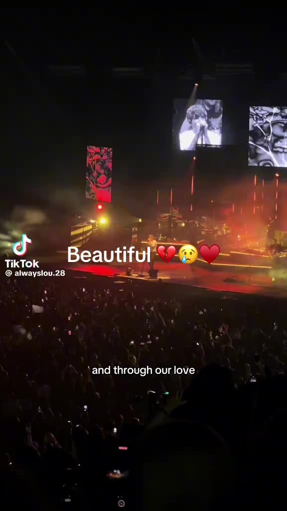 @Amylouwho🌻💜💜💜