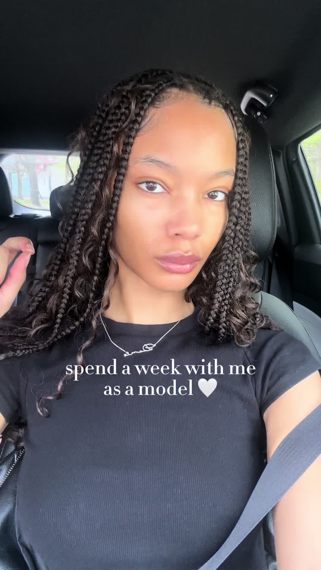 @demi
