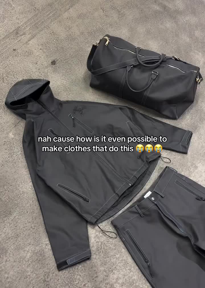 @0fftherunway
