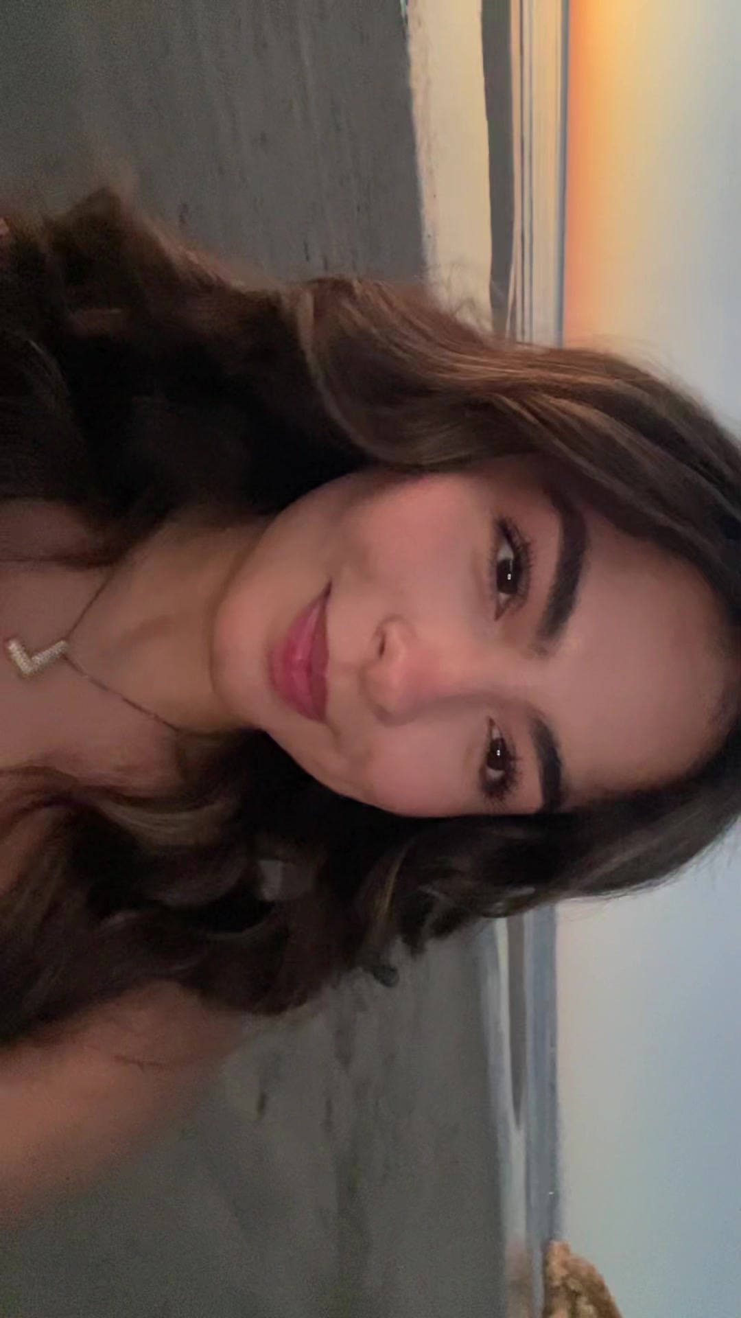 @L✰