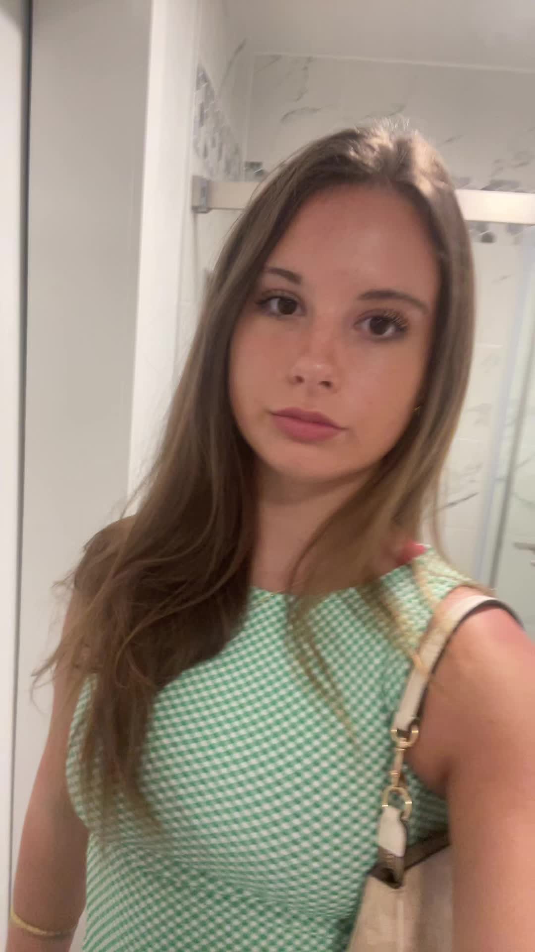 @lauren