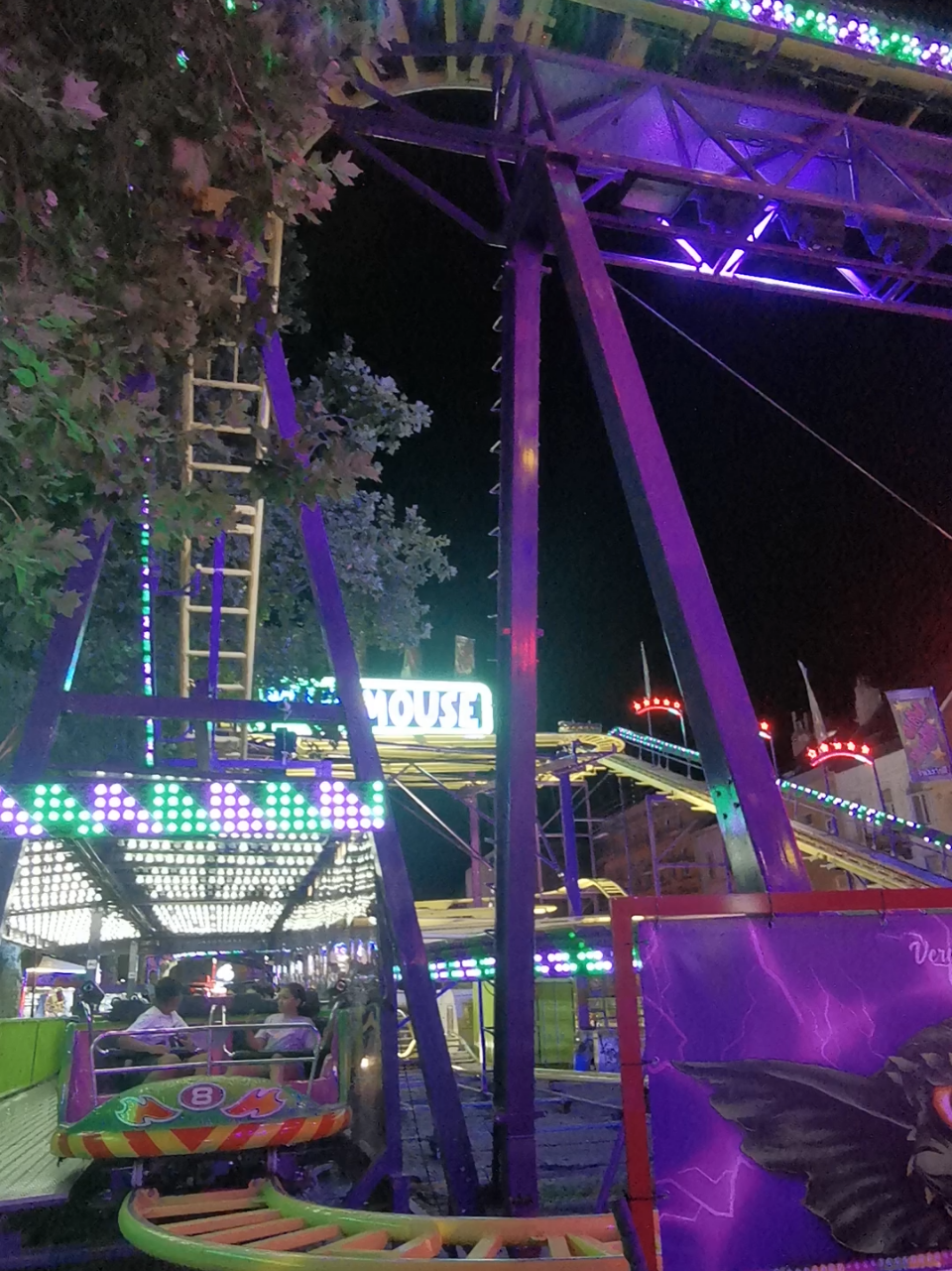 @ilies_funfair