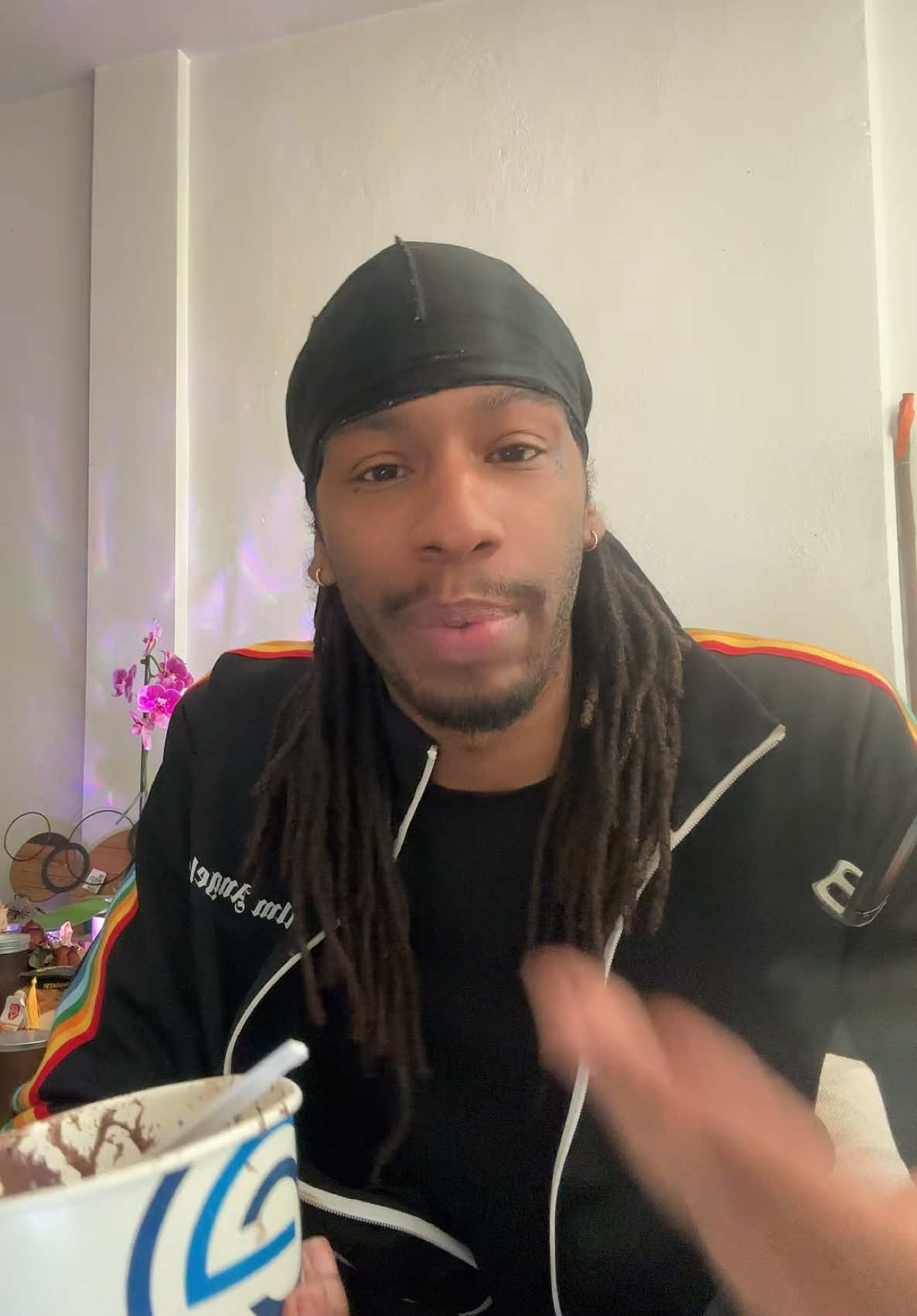@HoodHeru