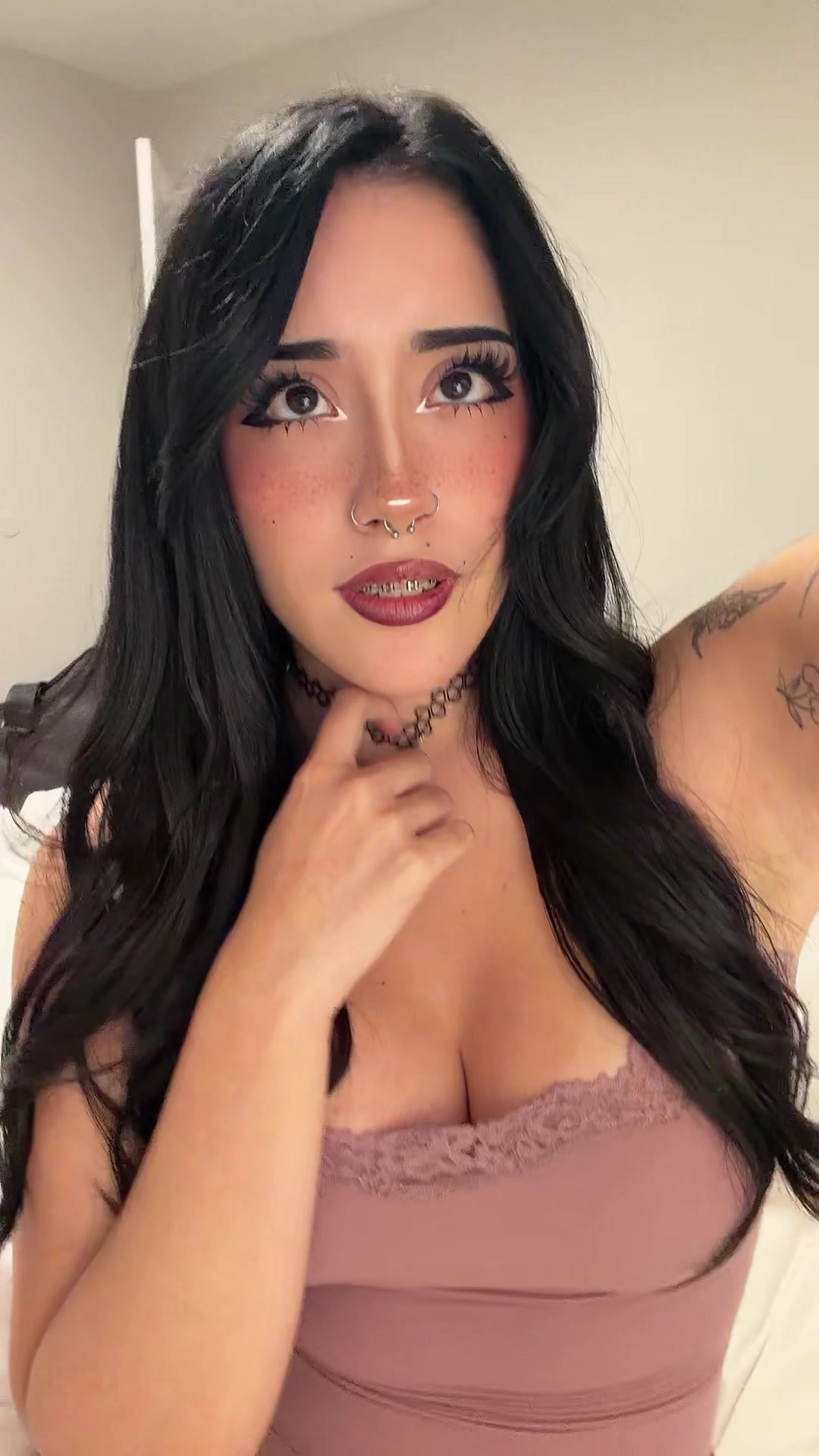 @shyshy