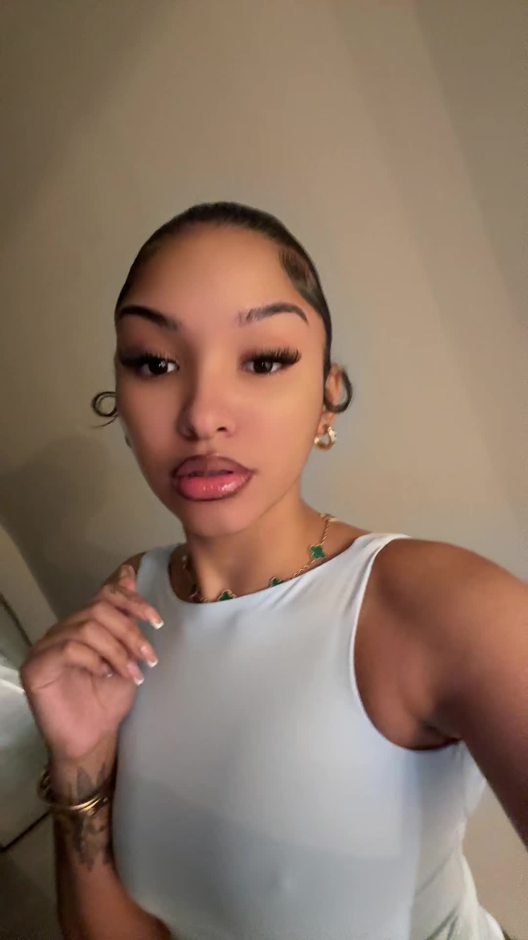 @_ricannn