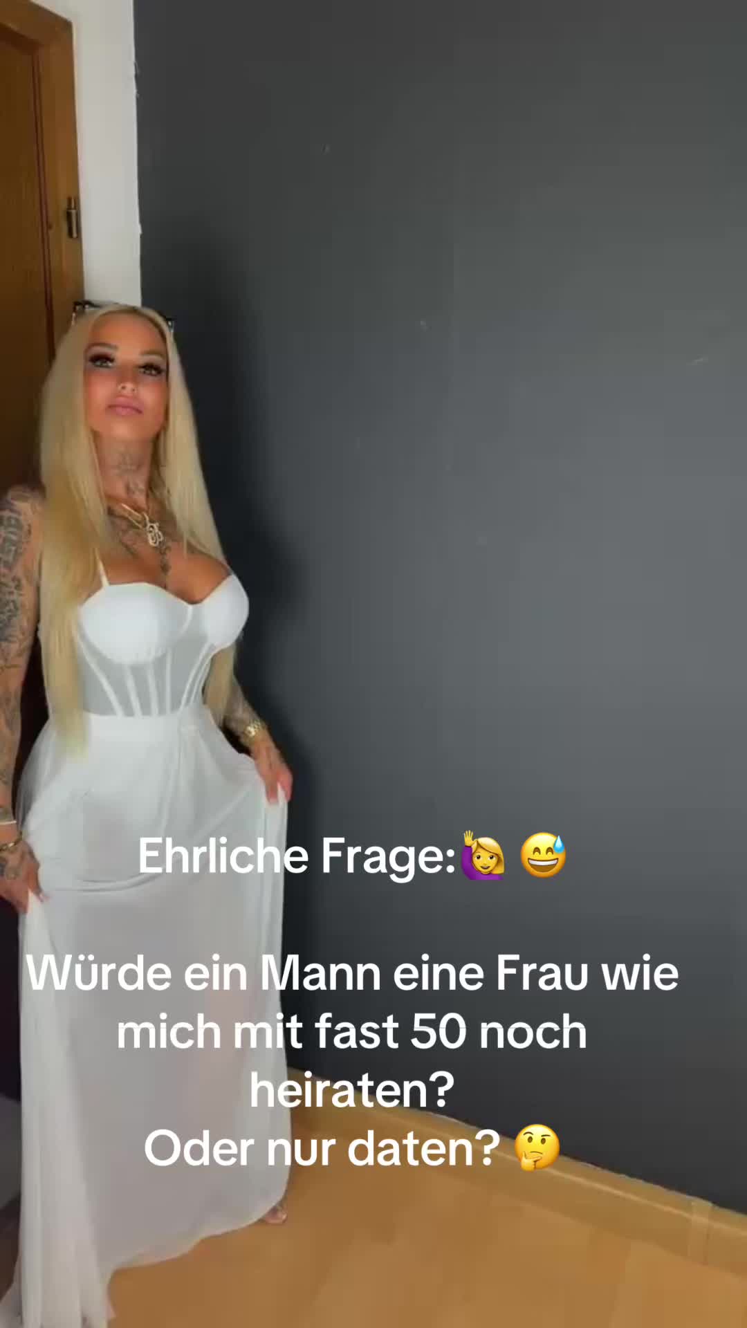 @Blondbarbie