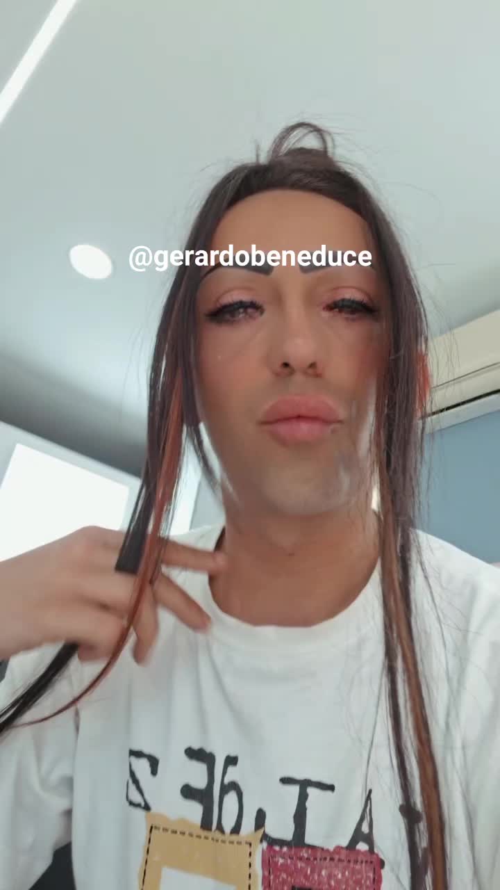 @Melania