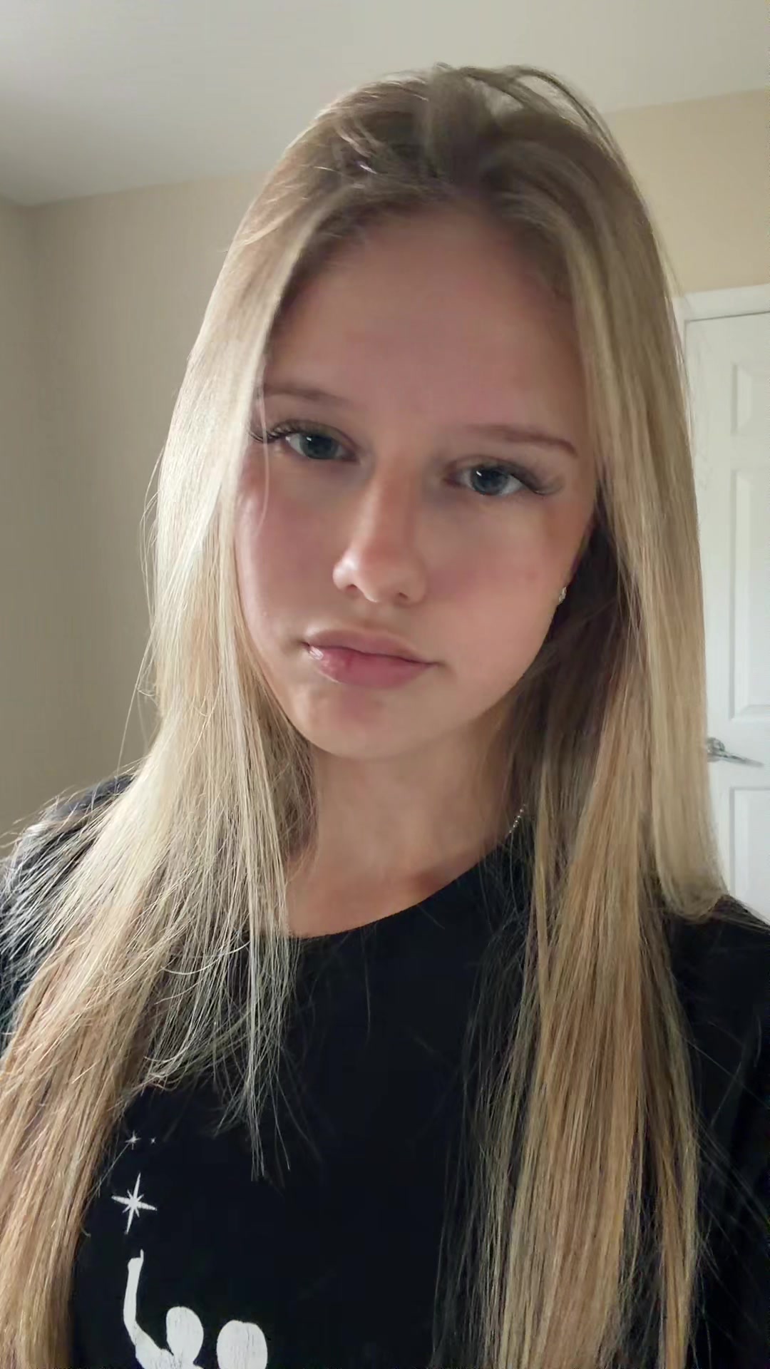 @🦄