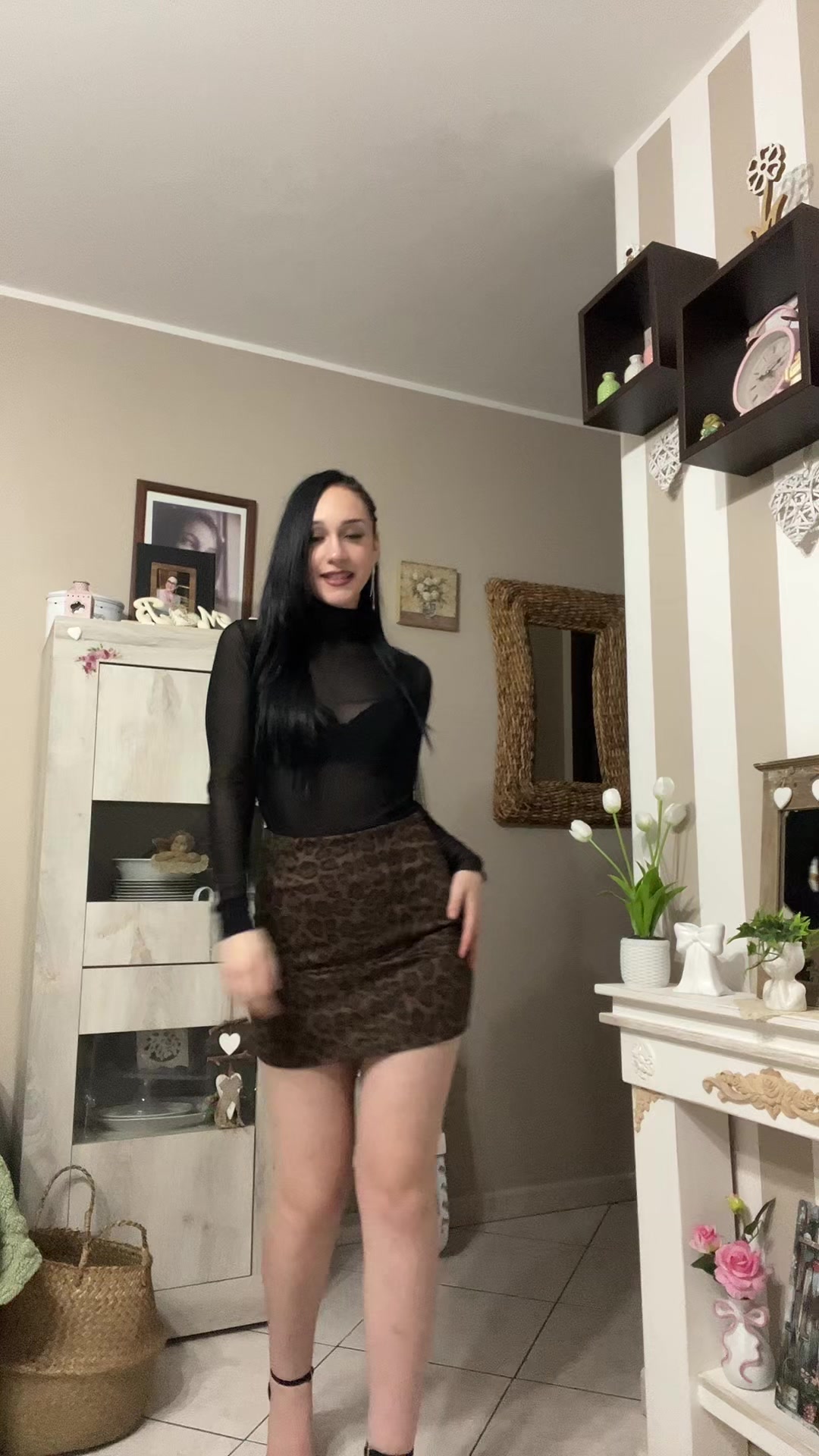@𝐵𝑒𝑛𝑛𝑦