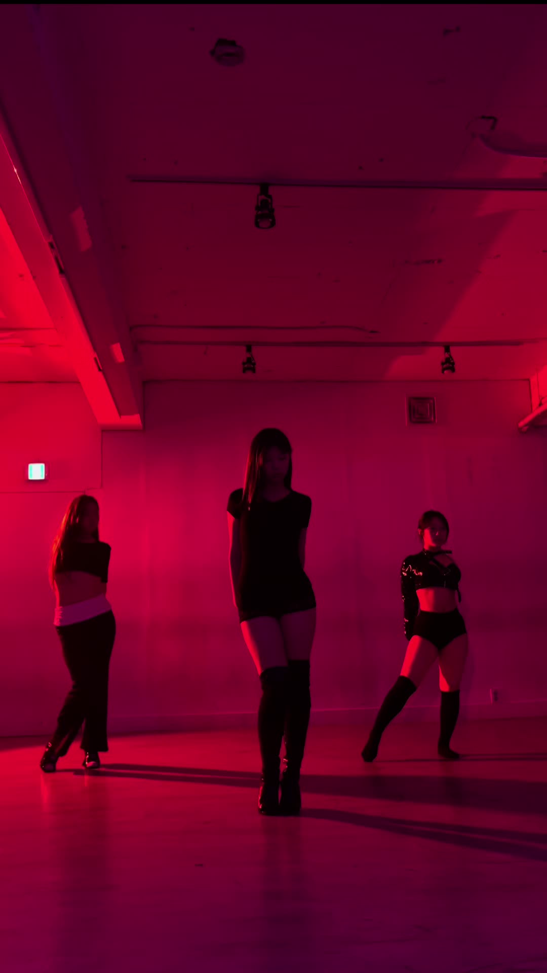 @윤서