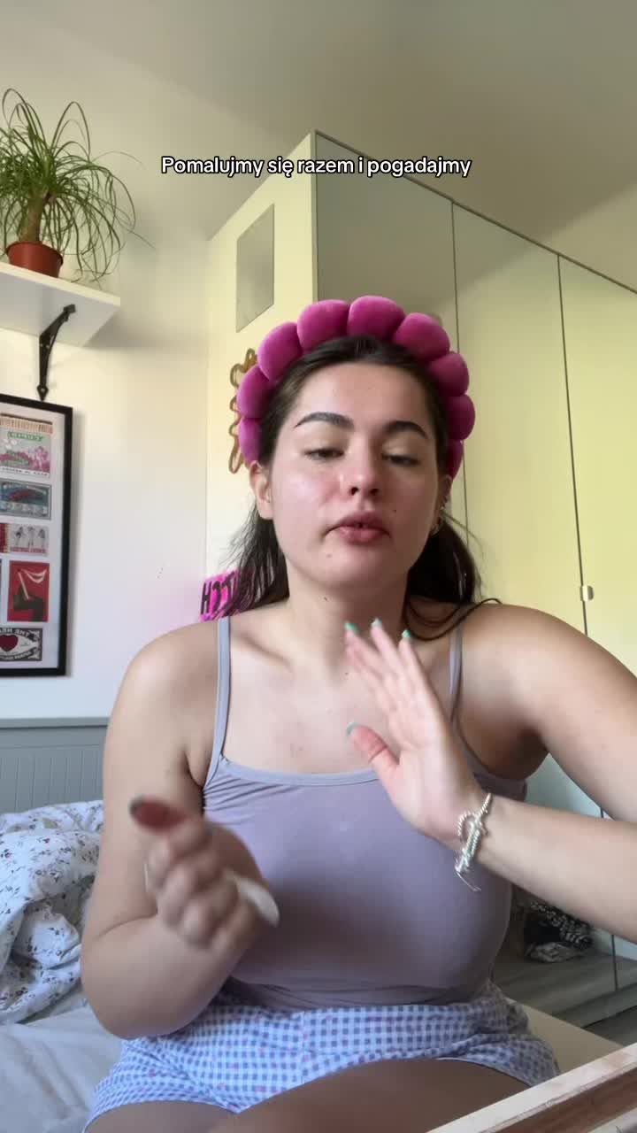 @Poprostumela