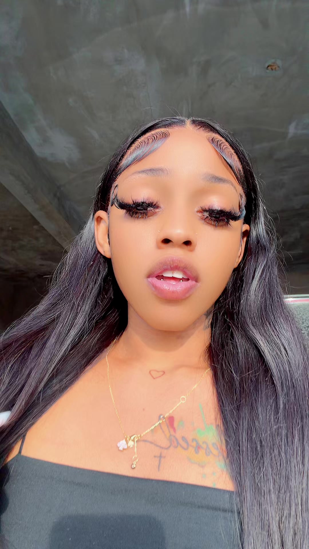 @𝐁𝐢𝐥𝐥𝐢𝐨𝐧𝐚𝐢𝐫𝐞💸🖤
