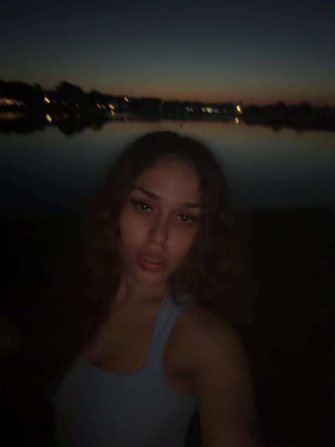 @🫧𝐀яᒪ𝔂🫧