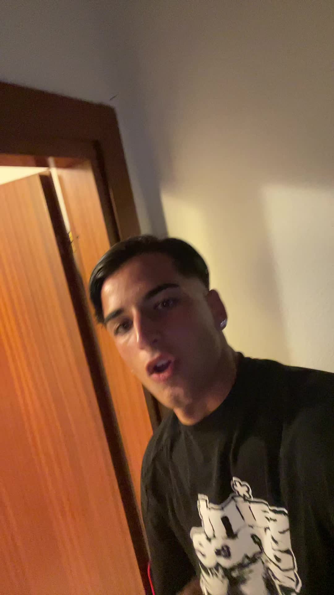 @Angelo🏴