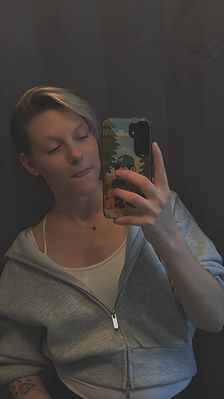 @♡ 𝔍𝔢𝔰𝔰𝔦𝔢 ♡