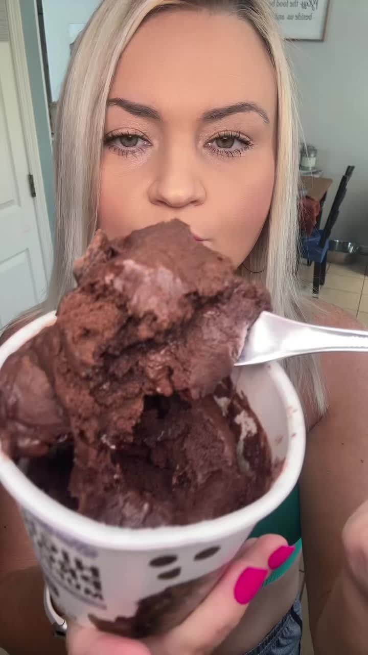 @Allybunz🦋