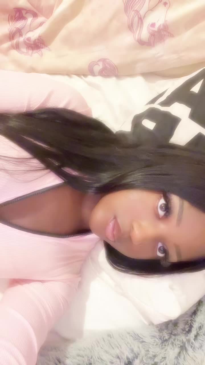 @𝐏𝐫𝐞𝐭𝐭𝐲.𝐠𝐢𝐫𝐥𝐬 💋🐍 .
